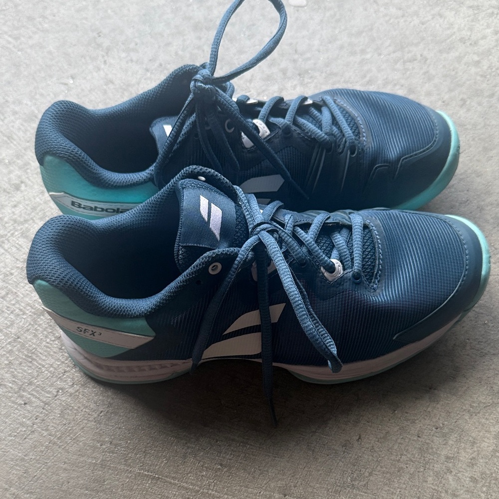 Babolat Women's Blue Tennis Shoes size 6.5